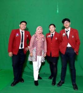 Dua tim SMK Pariwisata TELKOM Bandung berhasil menjadi kampiun dan Juara Harapan dua dalam lomba Story Telling tingkat Jawa Barat